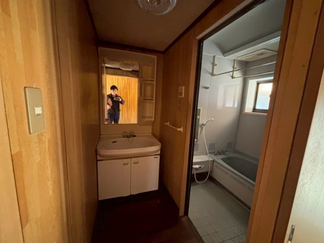 detached 滋賀県犬上郡多賀町大字大岡 地図を見る