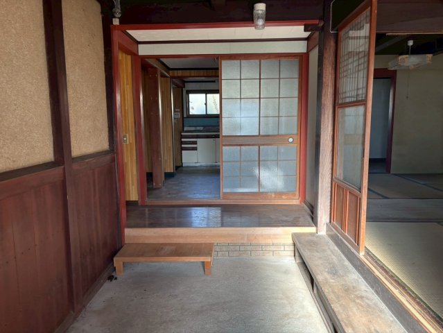 detached 滋賀県犬上郡多賀町大字大岡 地図を見る