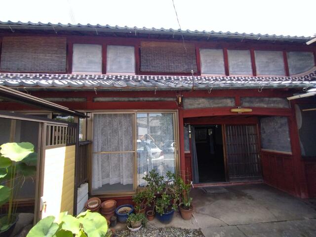 detached 滋賀県蒲生郡日野町大字仁本木 地図を見る