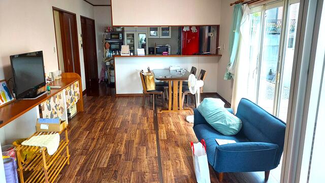 リビング以外の居室／１階ＬＤＫです。（１６帖）／撮影日2025-08-29