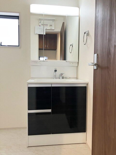 洗面台・洗面所／現地撮影