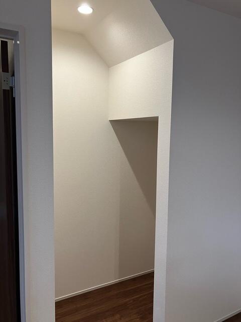 収納／階段下収納　現地撮影