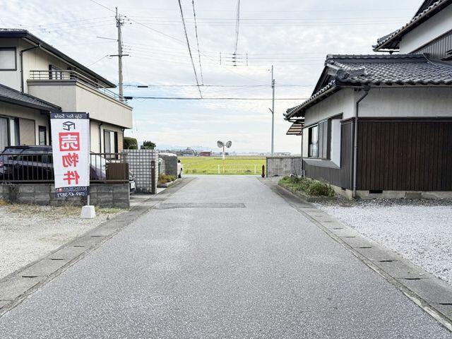 detached 滋賀県長浜市湖北町猫口 地図を見る