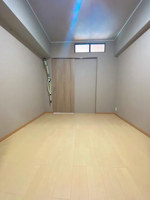 リビング以外の居室／洋室５．５