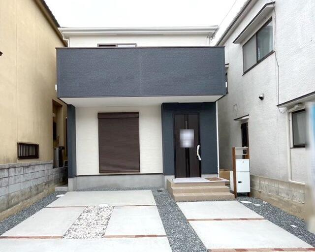 detached 京都府向日市物集女町燈篭前