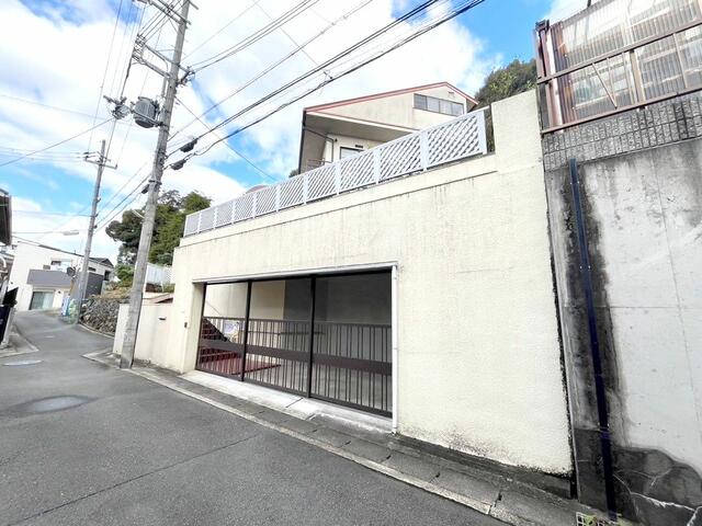 detached 京都府向日市向日町南山