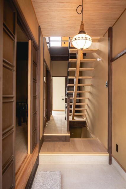 townhouse 京都府京都市左京区吉田中大路町 地図を見る