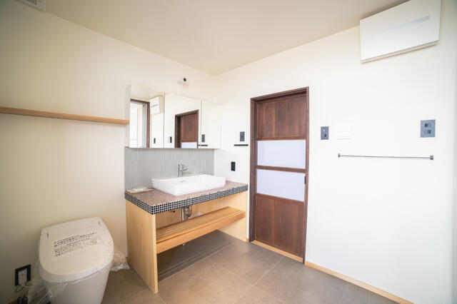 townhouse 京都府京都市左京区吉田中大路町 地図を見る