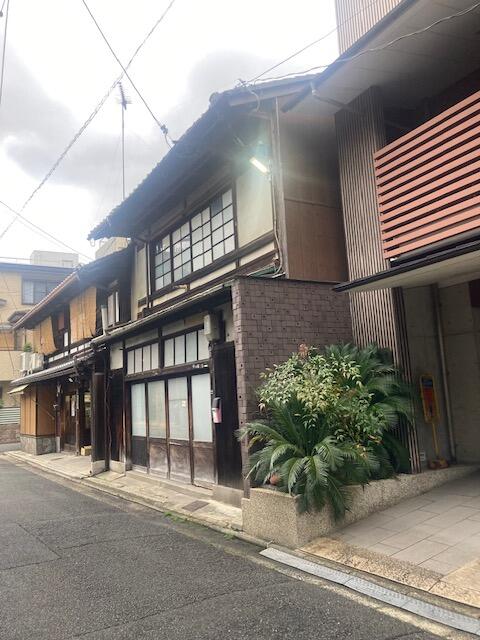 townhouse 京都府京都市東山区三条通南３筋目白川筋西入高畑町 地図を見る