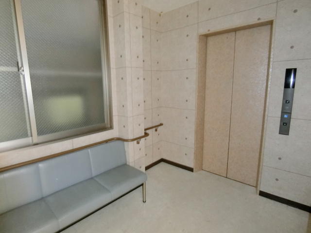 エレベーターホール