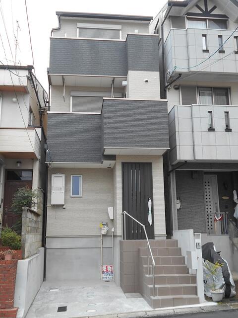 detached 京都府向日市物集女町出口 地図を見る