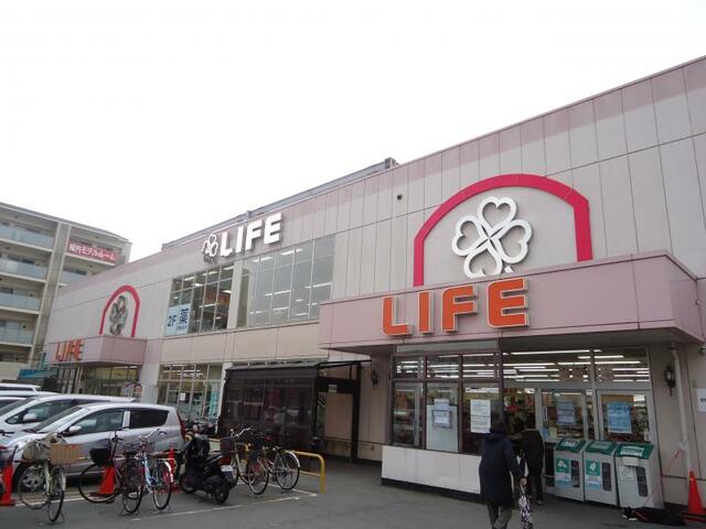 ライフ伏見深草店 (736m)