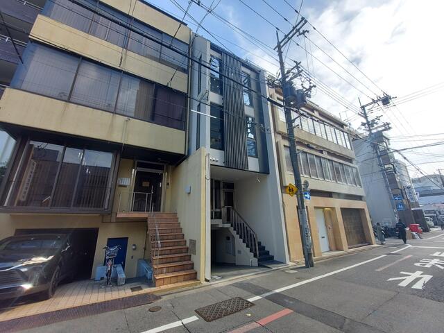 現地（外観）