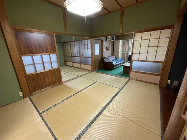 リビング以外の居室／開放的な和室ルーム　和室は１、２階合わせて４部屋ございます。