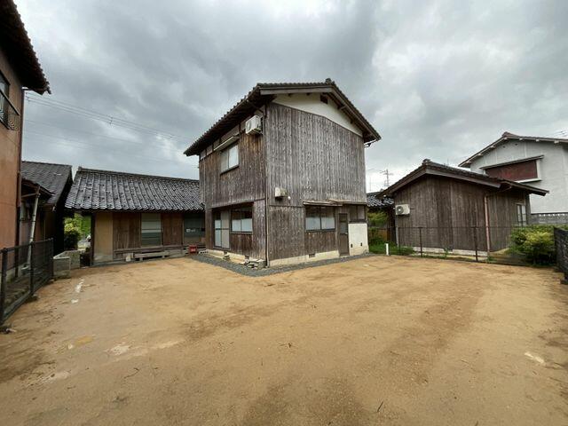 現地（外観）