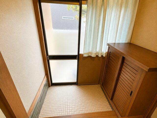 玄関／お客様をお出迎えする玄関です。