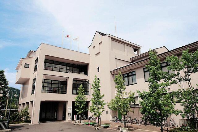 与謝野町立図書館 (1,440m)