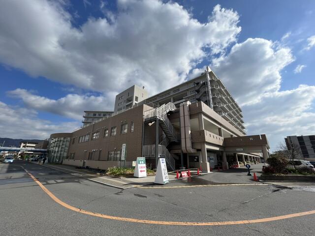 医療法人徳洲会八尾徳洲会総合病院 (1,917m)