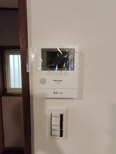 安心のテレビモニター機能付きになります。