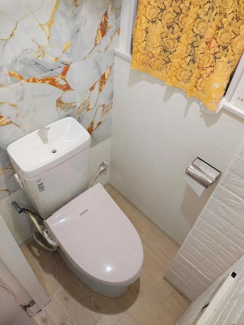 トイレ／※小物、家具等はＡＩ合成により消去しています。
