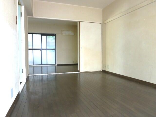 townhouse 大阪府寝屋川市幸町