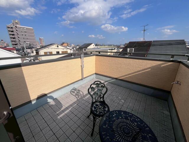 住戸からの眺望／屋上のテラスです。