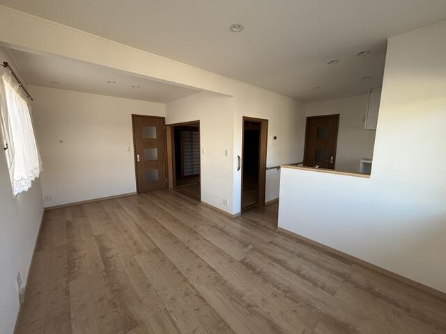 兵庫県川西市の一戸建て | 3090万円 | 5LDK | 244.53m² | Akiyama house finder