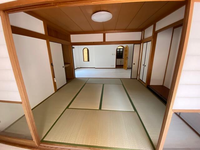 リビング以外の居室／和室８．９帖☆彡