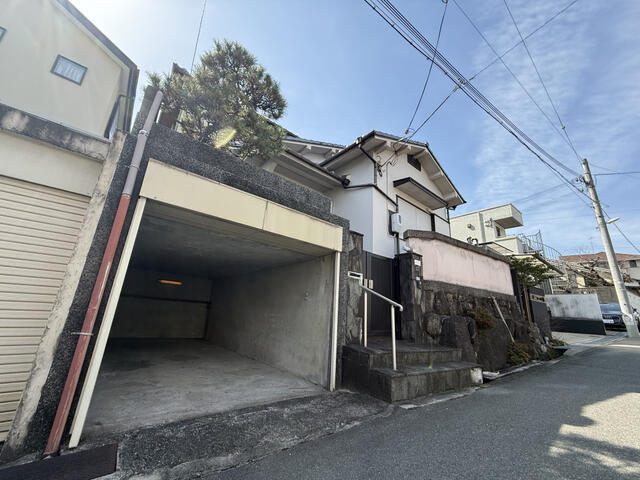 detached 大阪府豊中市上野坂１丁目