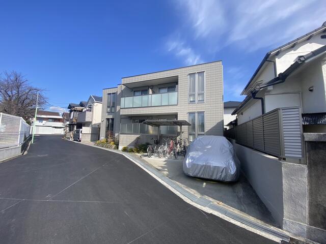 現地（外観）／南西側から見た外観です！