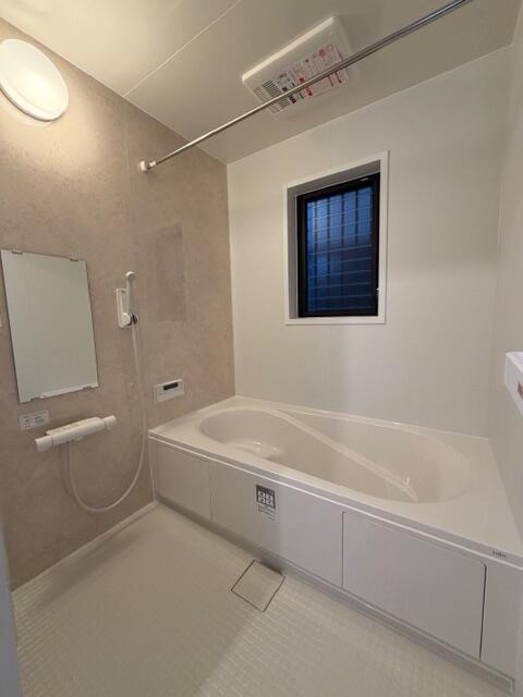 浴室／浴室暖房乾燥機能付１６００ｍｍ×１６００ｍｍ（１坪）サイズユ