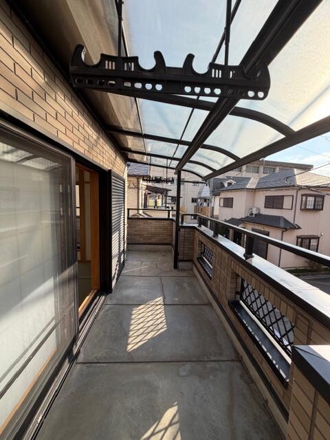 バルコニー／南・西側２面引回しバルコニー