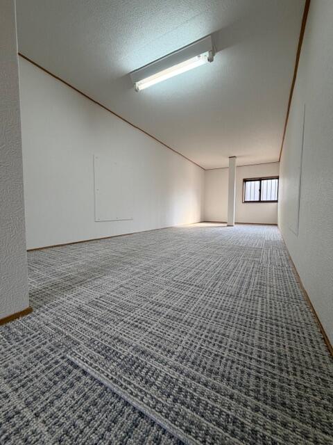 収納／小屋裏収納（約６帖）