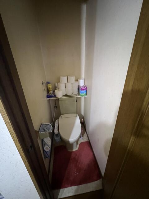 トイレ／２階　トイレ