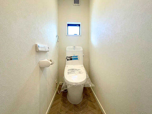 トイレ／トイレは１階・３階にございます。来客時も気を遣わずお手洗いに