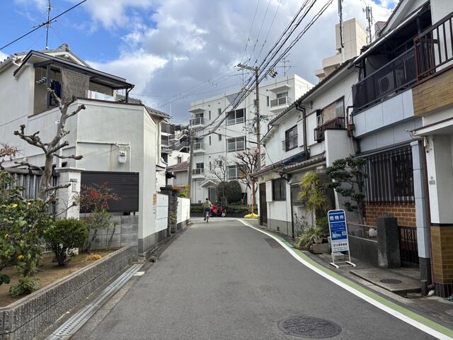 前面道路も４ｍ以上確保♪