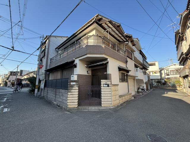 現地（外観）／土地面積７４．５０㎡　建物面積１０３．６５㎡南東角地です♪