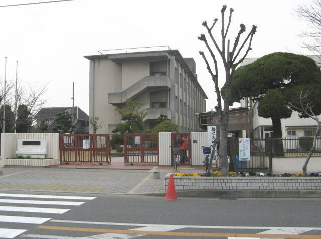 忠岡町立東忠岡小学校 (1,455m)