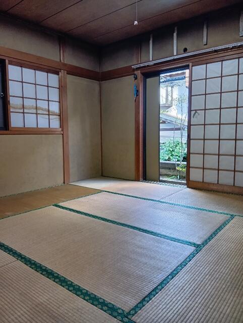 リビング以外の居室／１階　和室８帖