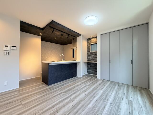 リビング以外の居室／お持ちの家具の配置を考えると洋室のお部屋が暮らしやすいという／撮影日2026-02-18