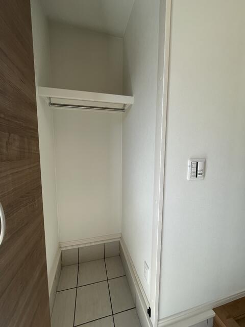 detached 大阪府柏原市大字高井田 地図を見る