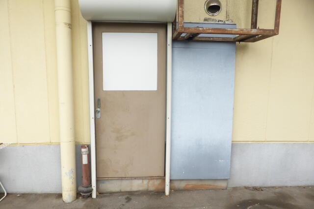 現地（外観）／裏