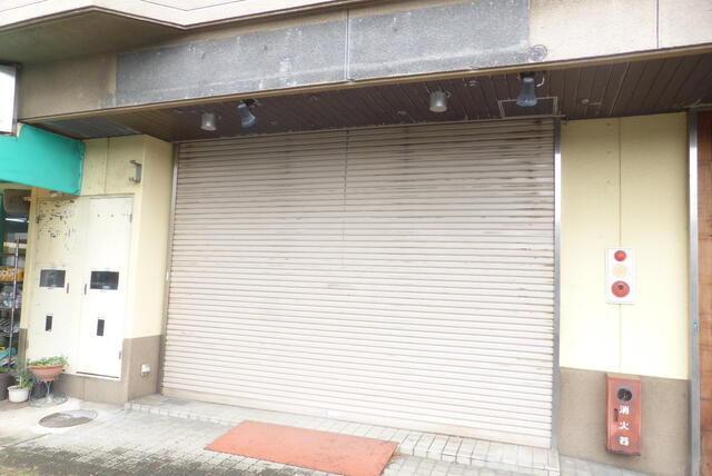 現地（外観）／正面