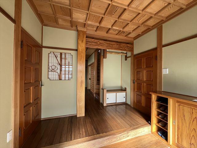 広島県福山市の一戸建て | 2400万円 | 6LDK | 391.34m² | Akiyama house finder