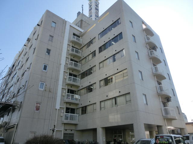 医療法人山紀会山本第一病院 (890m)