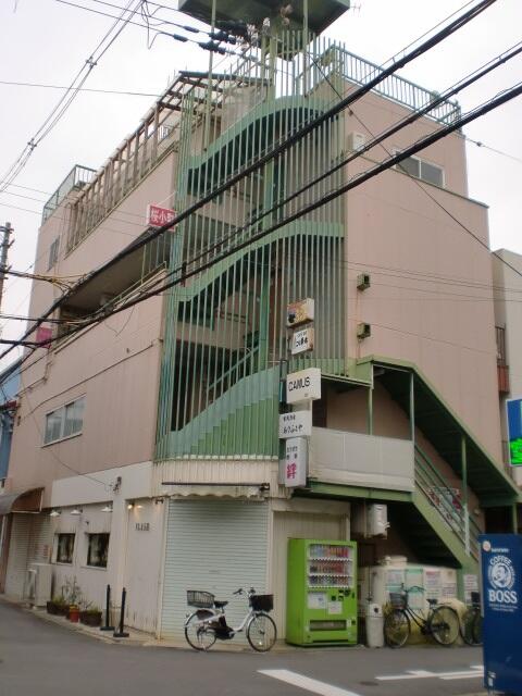 現地（外観）