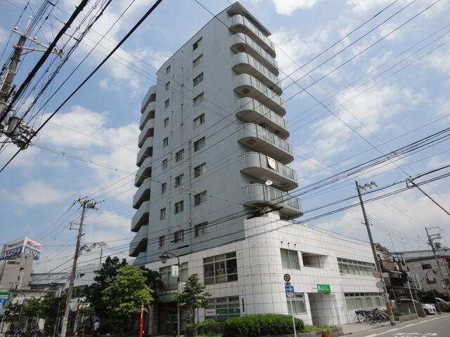 現地（外観）