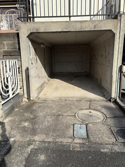 現地（駐車場）