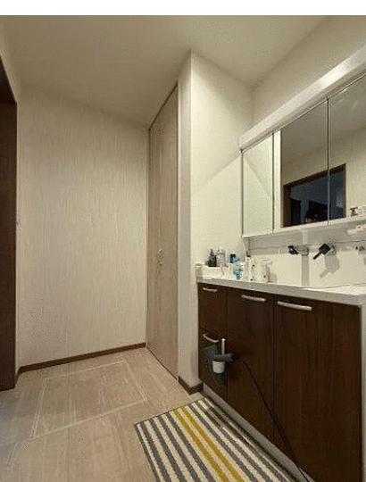 洗面台・洗面所／洗面化粧台新品同様