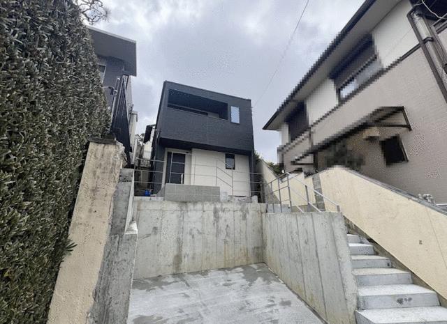 detached 大阪府茨木市南春日丘５丁目